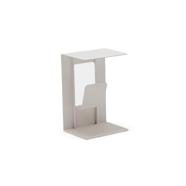 SWEET greige desk for magazines