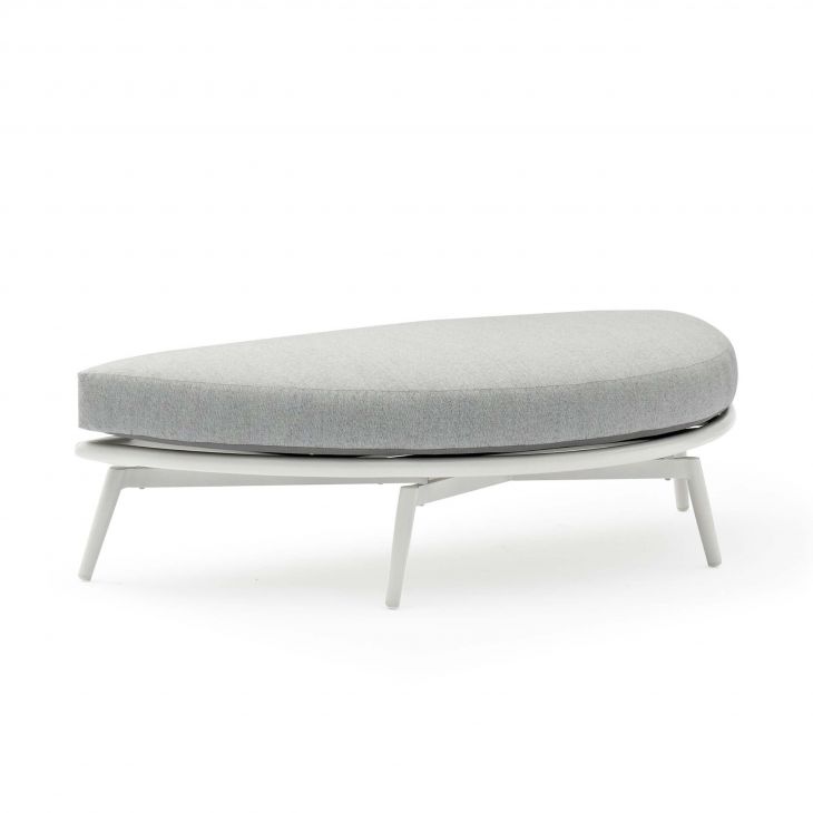 CUDDLE large ottoman