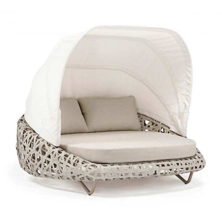 CURL double daybed with canopy