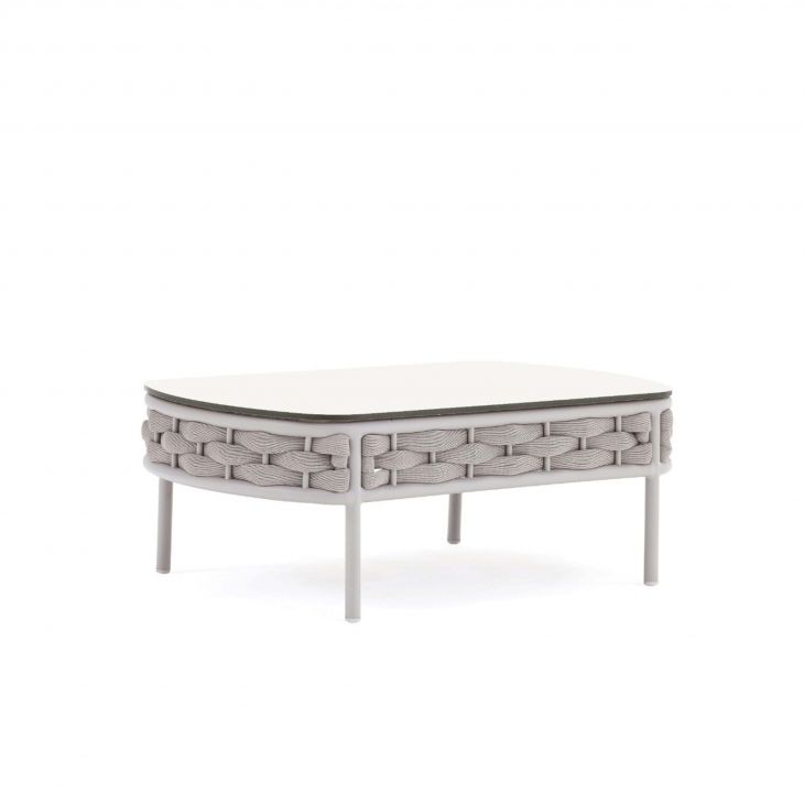 LOOP longer coffee table