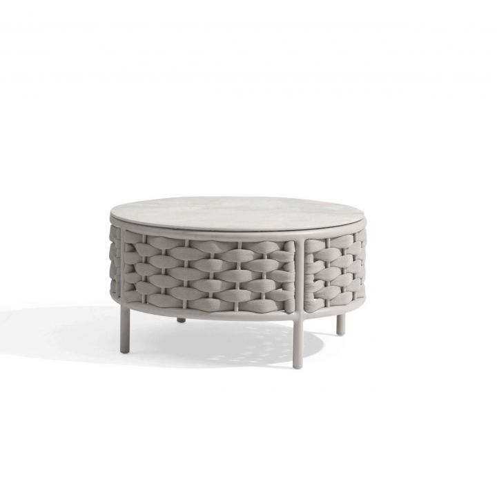 LOOP round coffee table