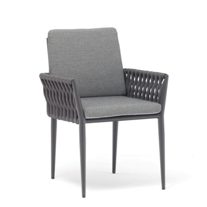 HUG dining chair